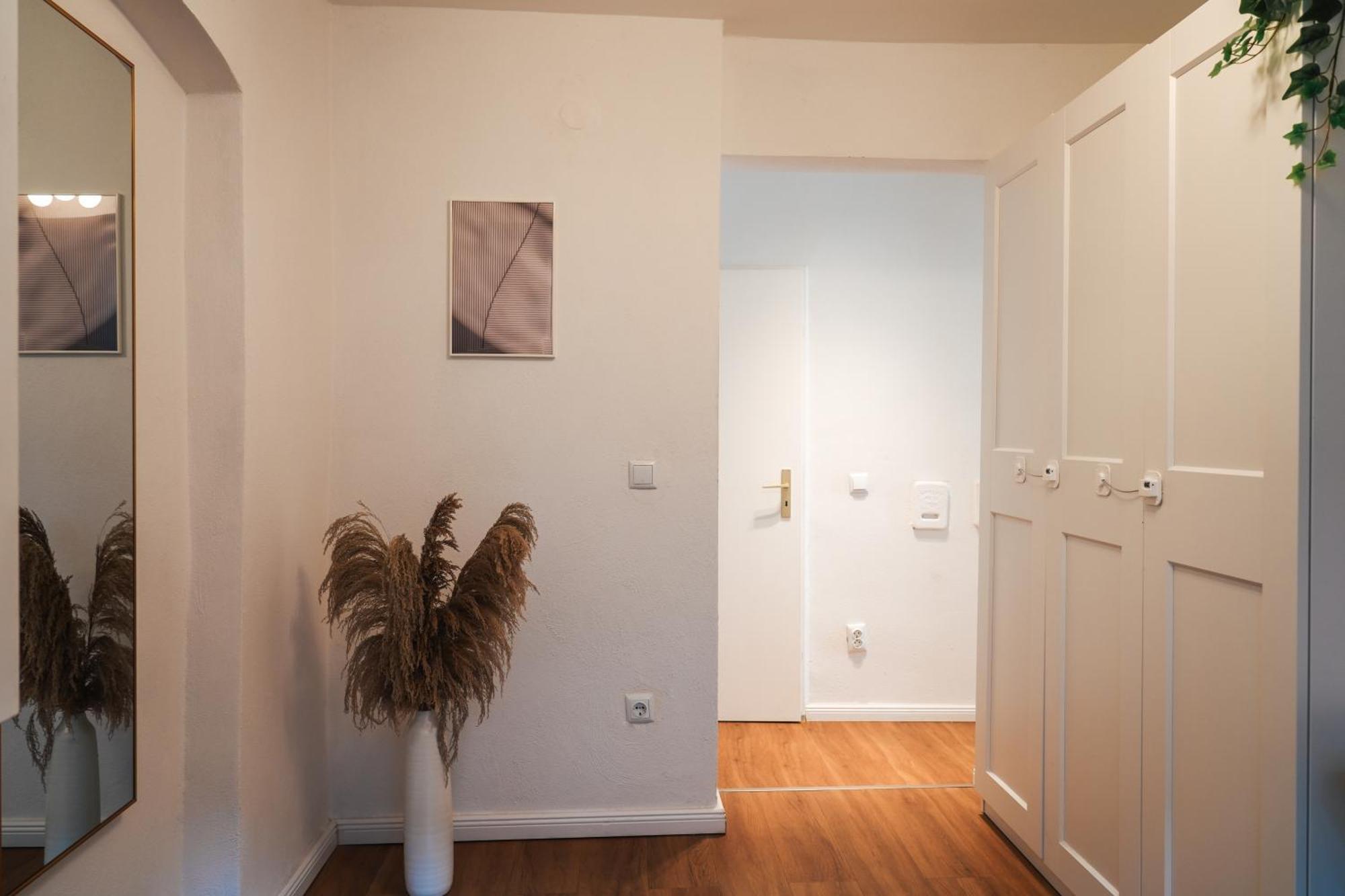 Global Living - Design I I Beamer I Kitchen I Terrace I Apartamento Berlim